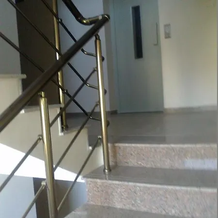 Evgeniya's In شقة ابزور